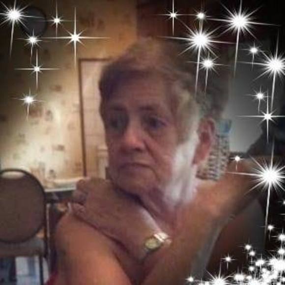 Meet your Posher, Janet - Picture 1 of 1